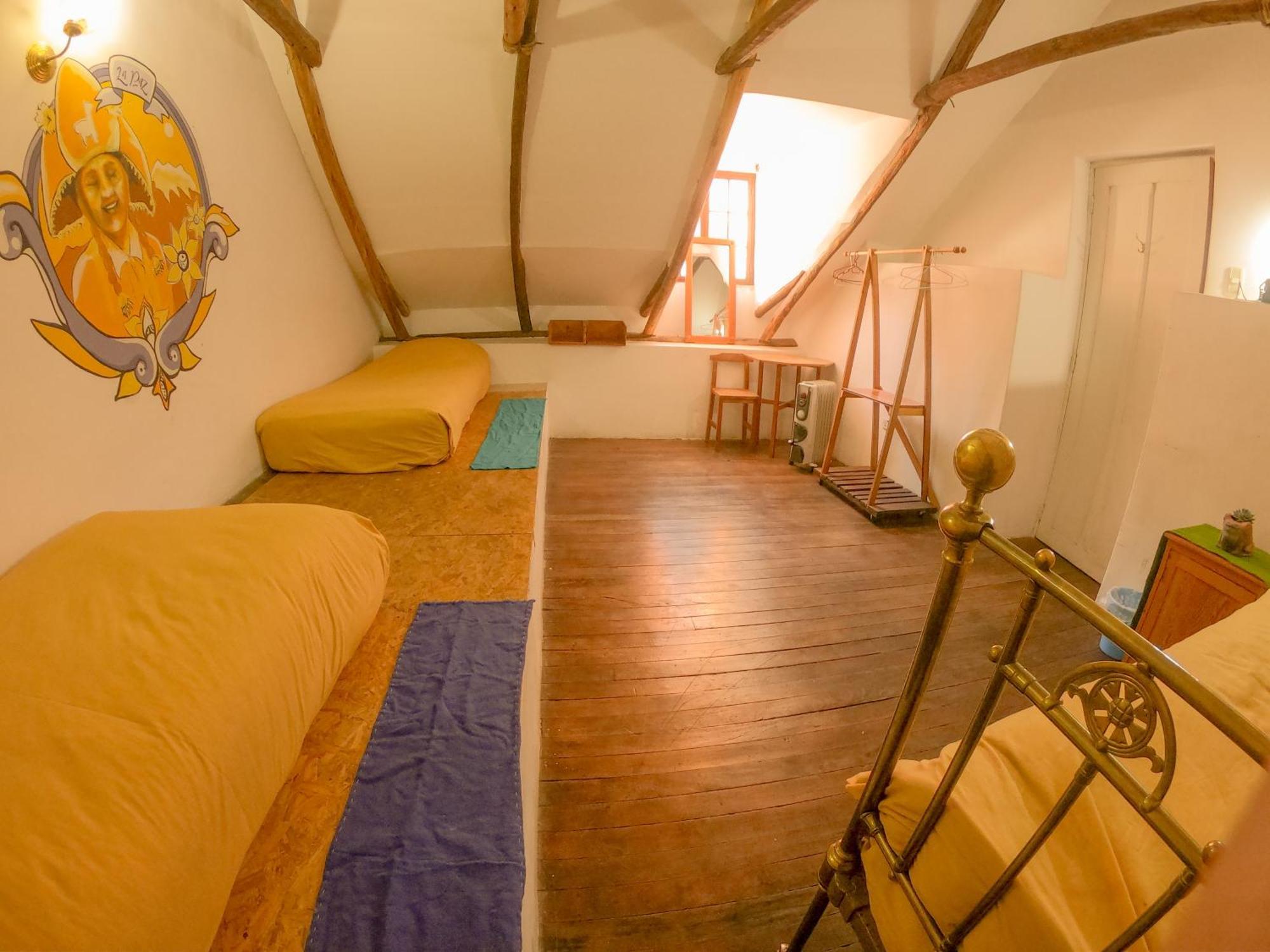 Anata Hostal La Paz Ngoại thất bức ảnh