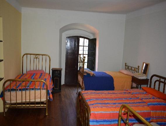 Anata Hostal La Paz Ngoại thất bức ảnh