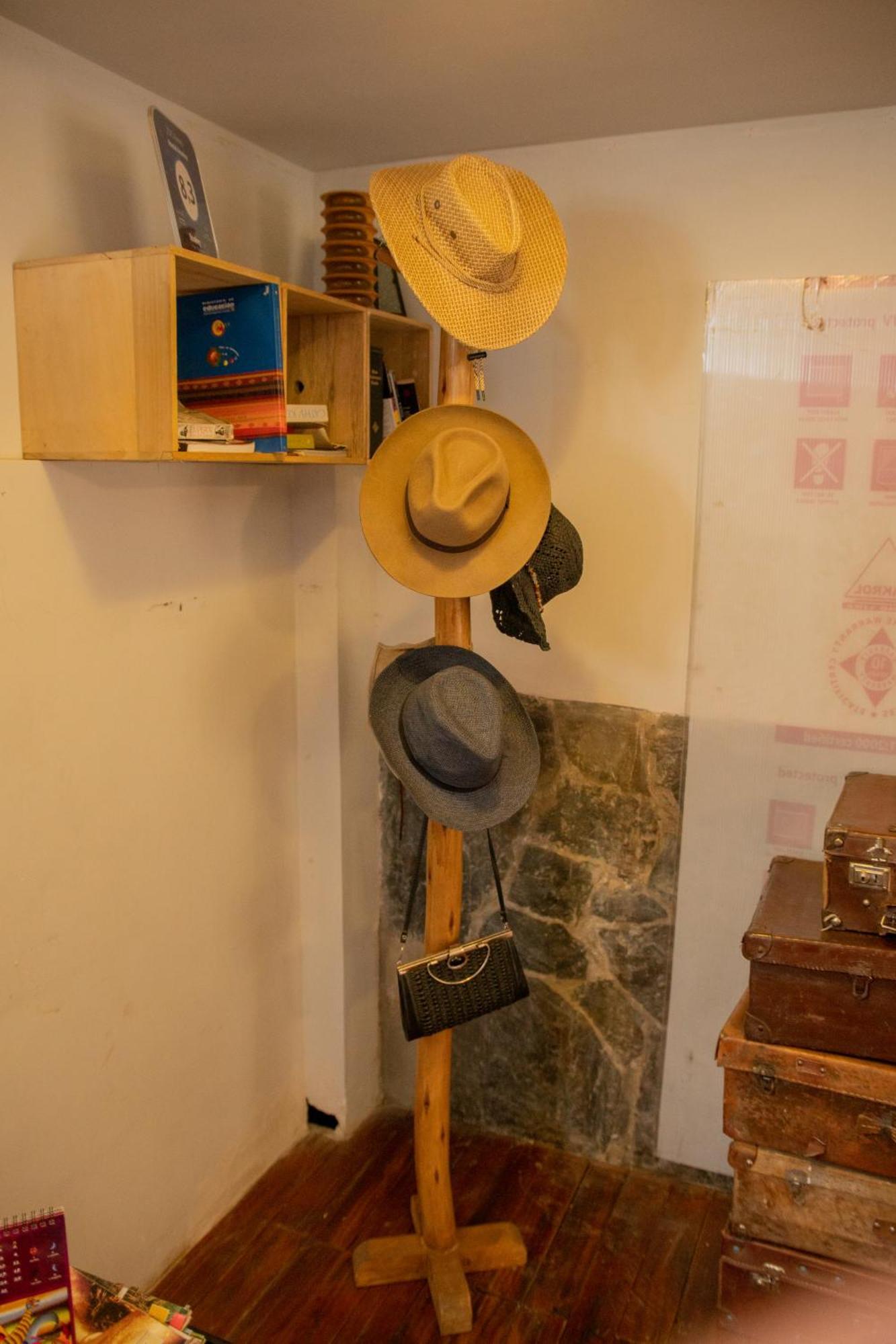 Anata Hostal La Paz Ngoại thất bức ảnh
